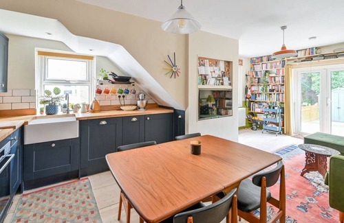 Streatham Hill Apartamento | Eclectic 2 BR Apartment With Garden in Tulse Hill
