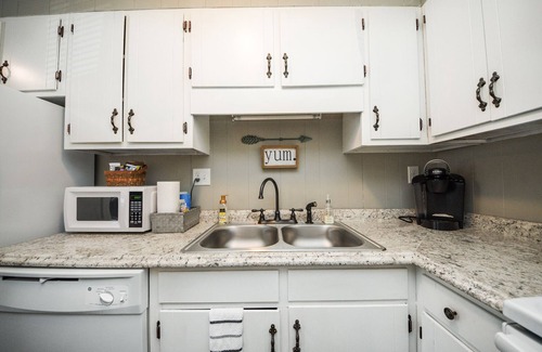 Cleveland Apartamento | Eclectic Abode I-75 Hop & Skip City BEST LOCATION