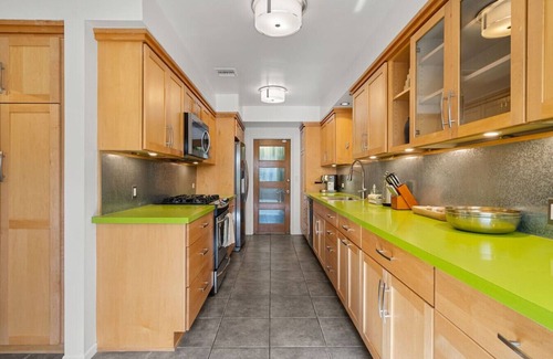 Encino Casa | Eclectic Mid-Century Modern 4BD Pool & Jacuzzi