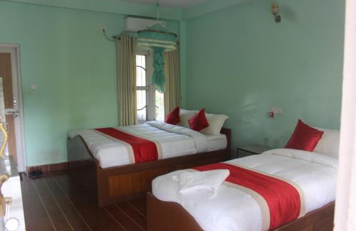 Sauraha Hotel | Eco Adventure Resort