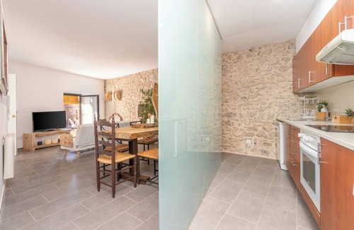 Sant Jordi Desvalls Apartamento | Eco-Apartament Costa Brava