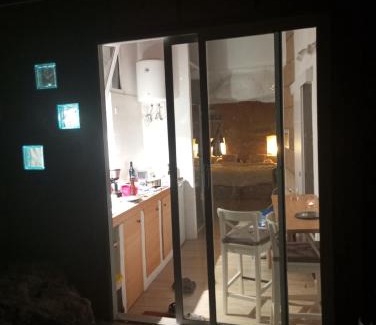 Los Gavilanes Casa | Eco-Finca Azuay - Cave refuge