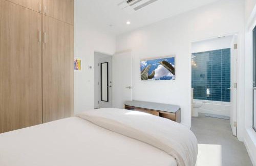 Camelback East Apartamento | Eco-Friendly 1-bedroom Apartment - 80 Walkscore!