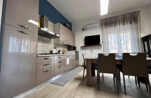 Gravina Casa | Casa de Vacaciones Eco Friendly Marina di Ragusa "Il Gufo"