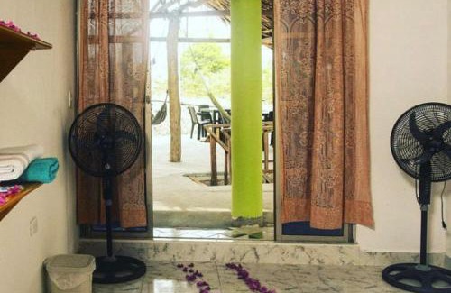 Isla Fuerte Casa | eco hotel lili