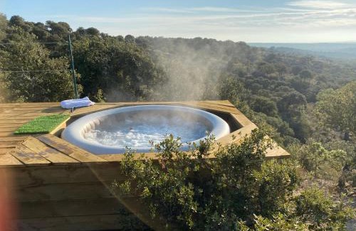 Espeja Casa | Eco-Lodge en la Reserva Privada Campanarios de Azaba - Proyecto de Conservación