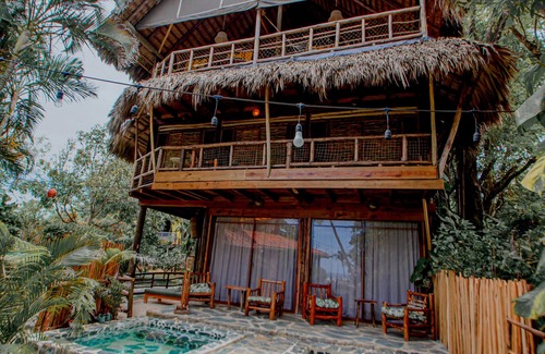 Cabarete Hotel | Eco Lodge Suites and Bungalow by the beach