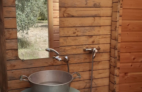 Valensole Otro | Eco-rustic cabin amid lavender and olive trees