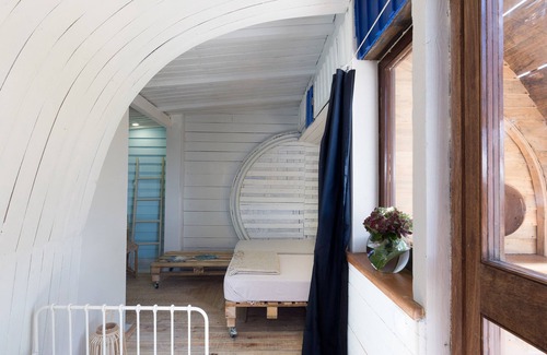 Ovar Cama Y Desayuno | Eco Surf & Stay Resort Pine Forest by the Beach, Maceda, Porto, North Portugal
