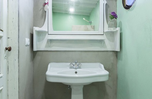 Ovar Cama Y Desayuno | Eco Surf & Stay Resort Pine Forest by the Beach, Maceda, Porto, North Portugal