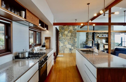Primrose Sands Casa | Eco Waterfront Seclusion - Carlton Bluff House