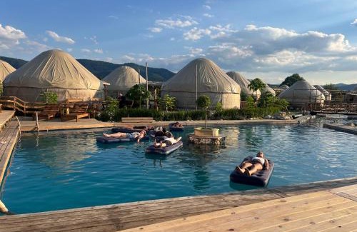 Velingrad Otro | Eco Yurt Glamping with Campfire Wildflowers & Nature Trails Dengri Eco Resort