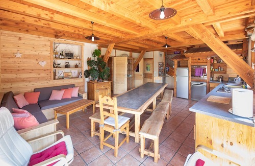 Saint-Martin-de-Queyrieres Casa | Ecológica 5mn Casa de Briançon, 15 personas, 2 orejas, cómodo, SPA