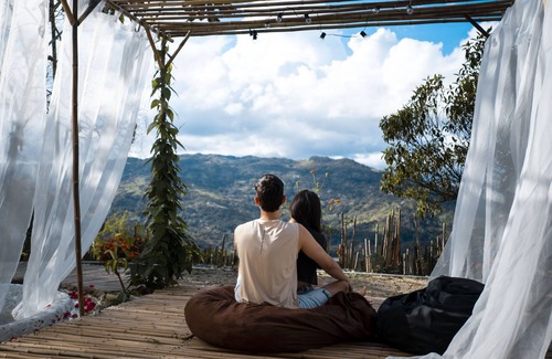 San Rafael Cabina | EcoLodge en finca tradicional campesina con café, naturaleza y río privado