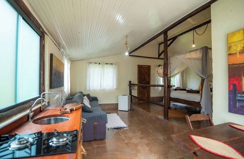 Piedade do Paraopeba Chalet De Esquí | Ecological Chalet in Brumadinho 30 minutes from BH. Bath, Kitchen, Deck and Pet Friendly
