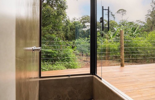 Piedade do Paraopeba Chalet De Esquí | Ecological Chalet in Brumadinho 30 minutes from BH. Bath, Kitchen, Deck and Pet Friendly