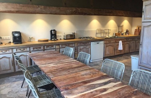 Villeneuve-sur-Yonne Casa | Ecological 4* gites for groups