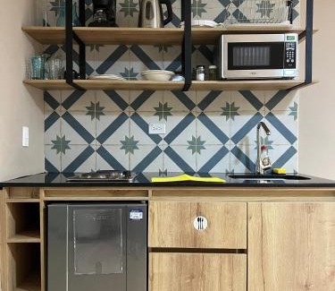 La Aguacatala Apartamento | Económico alojamiento en Medellín por días - A102 By Roots Rentals