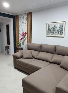 Castello de la Plana Apartamento | ¡Económico y bien ubicado!