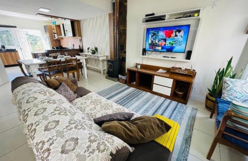 Mato Queimado Casa | Econômico 02 Suítes - 08 Pessoas