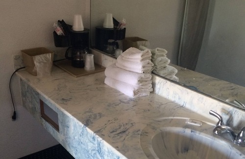 Biloxi Hotel | Econo Lodge Biloxi Beach