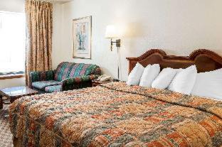 Eagle Nest Cabina | Econo Lodge Eagle Nest