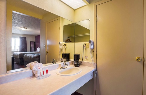 Hurricane Hotel | Econo Lodge Hurricane Zion Park Area