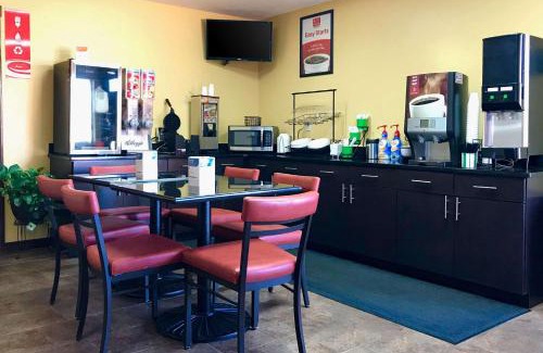 Purcell Cabina | Econo Lodge Purcell