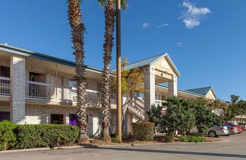 Harlandale Cabina | Econo Lodge San Antonio South