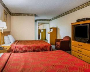 Villa Rica Hotel | Econo Lodge Villa Rica