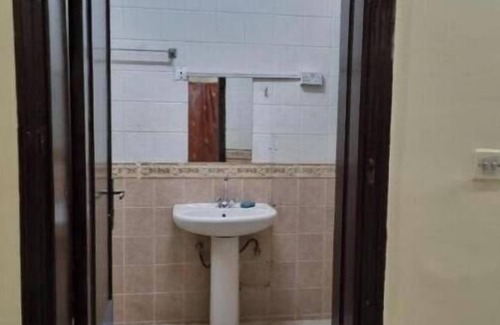 Al Ain Apartamento | Economy Double Room 2