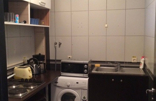 Bucharest Villa | HABITACIÓN DOBLE ESTÁNDAR CON BAÑO COMPARTIDO - HABITACIÓN NR 3