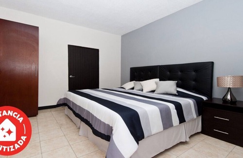 Contry Hotel | Econosuites Monterrey