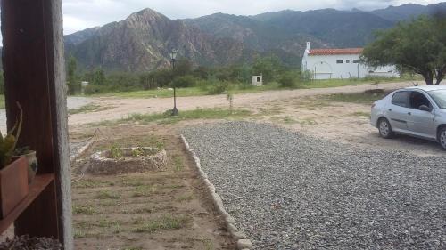 Cafayate Chalet De Esquí | Ecos de Montaña Cabañas