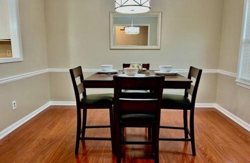 Stone Mountain Casa | Ecstatic Town Home In Stone Mountain