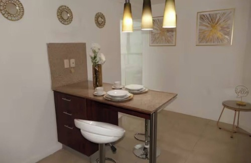 Guayaquil Apartamento | Ecuabook Puerto Santa Ana Suite 911-1