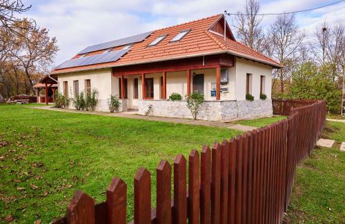 Becskehaza Apartamento | Edelin Country House
