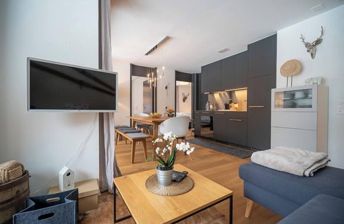 Flims Apartamento | Edelweiss vacation apartment Casa Vallada: Modern 3.5-room apartment, 57 m².