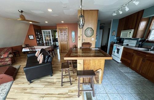 Stanton Cabina | Eden Cabin - NEW HOT TUB