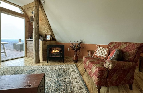 Stanton Cabina | Eden Cabin - NEW HOT TUB