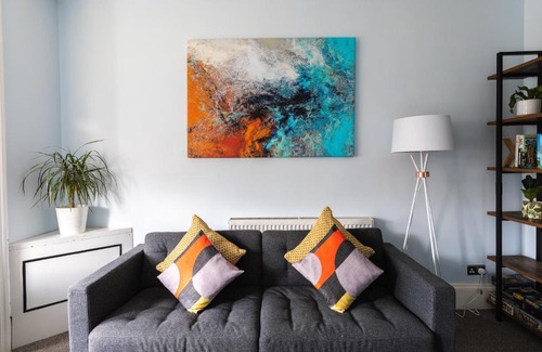 Cowes Casa | Eden Cottage - 9 Guests, Sea Views, Central Cowes, Ferry Deal