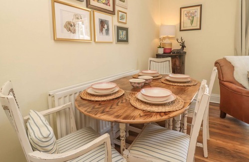 Morpeth Cabaña | Eden Cottage, MORPETH