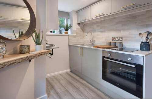 Kendal Apartamento | Eden Escape - Comfy Apartment Quiet Neighbourhood