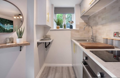 Kendal Apartamento | Eden Escape - Comfy Apartment Quiet Neighbourhood