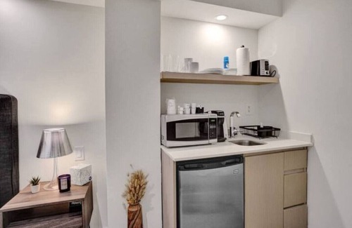 Barrier Island Apartamento | Eden Escape: Walk to FLT Beach - 1105