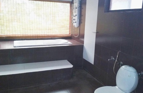 Irinjalakuda Apartamento | Eden Garden Bunglow