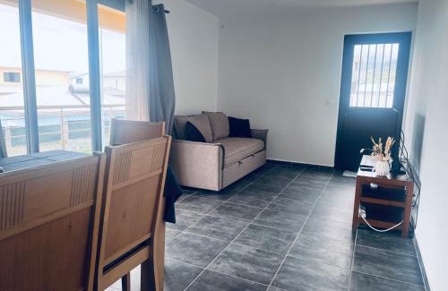 Sainte-Suzanne Apartamento | Eden Garden t3 appartement spacieux avec jardin Eco-ferme