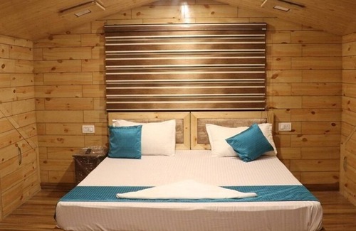 Shimla Hotel | Eden Hotel and Resort