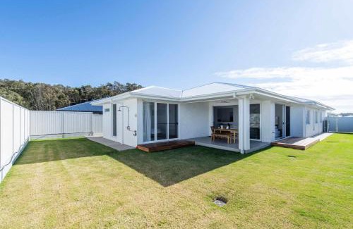 Yamba Casa | Eden - Oceanstays