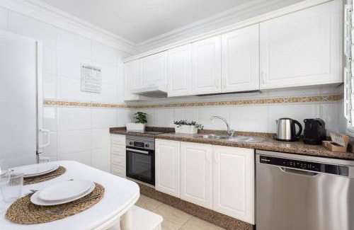 Adeje Apartamento | EDEN RENTALS Adeje Pearl Lovely City Center Private Parking